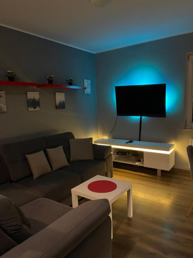 Gdynia Apartament 42 M Z Miejscem W Garazu Z Winda Blisko Centrum I Morza Екстериор снимка