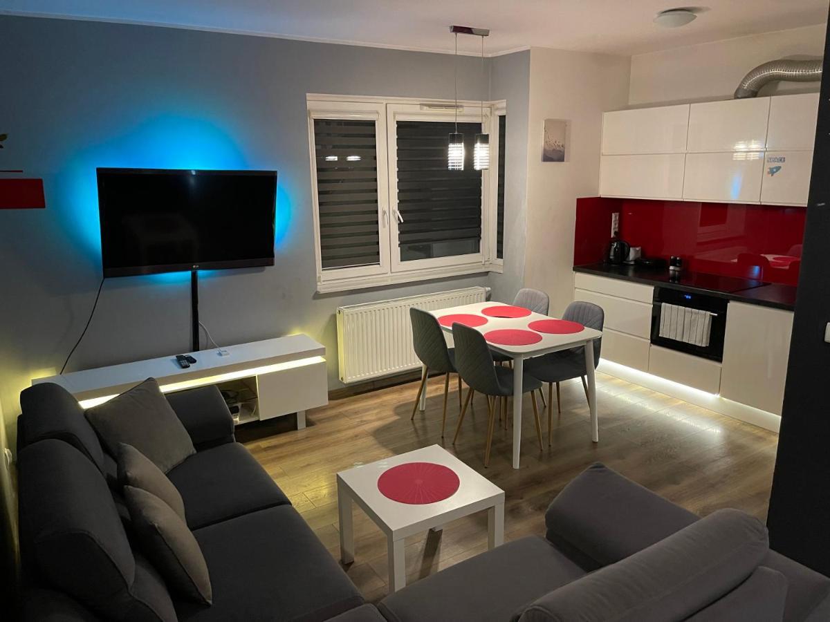 Gdynia Apartament 42 M Z Miejscem W Garazu Z Winda Blisko Centrum I Morza Екстериор снимка